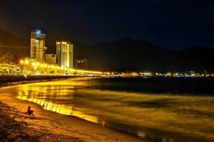 Địa điểm vui chơi về đêm ở Nha Trang check in siêu đẹp
